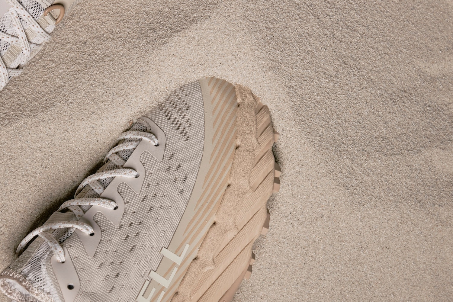 MRL_2H23_Neutrals_Pack_TF905786_J067802.jpg
